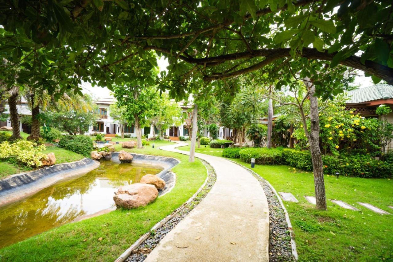 Anyamanee Resort Ча-Ам Екстер'єр фото